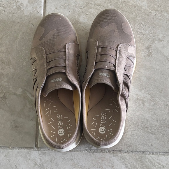 Bzees Shoes - Bzees Taupe Slip-On Sneakers